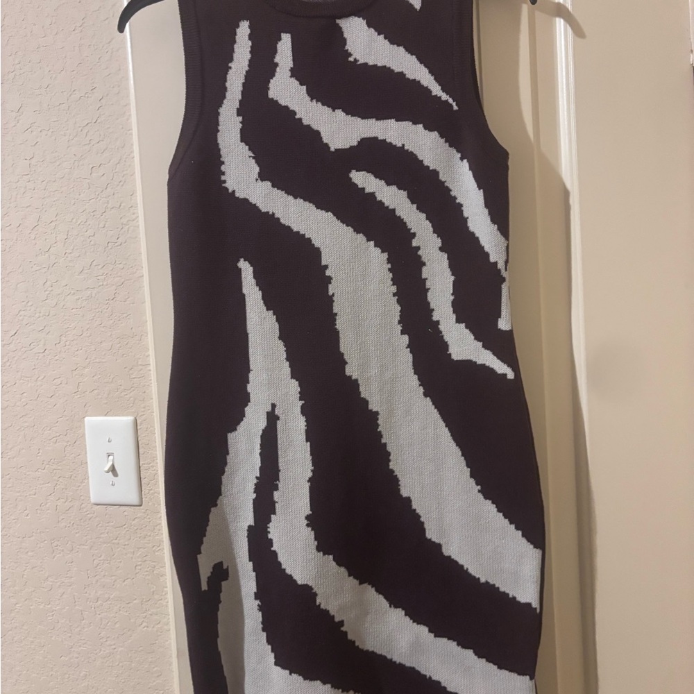 Target Black & White Zebra-Print Sleeveless Midi Dress